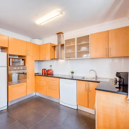 Apartment Sao Tiago *